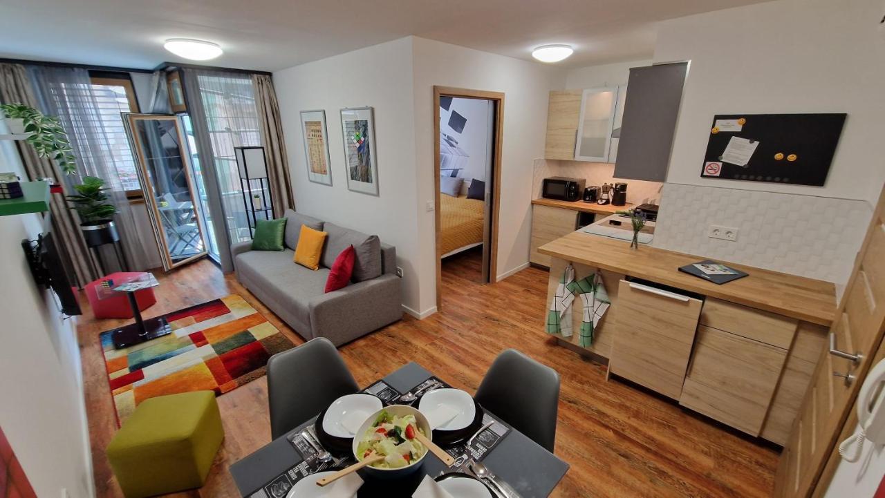בודפשט Downtown Cube Apartment מראה חיצוני תמונה