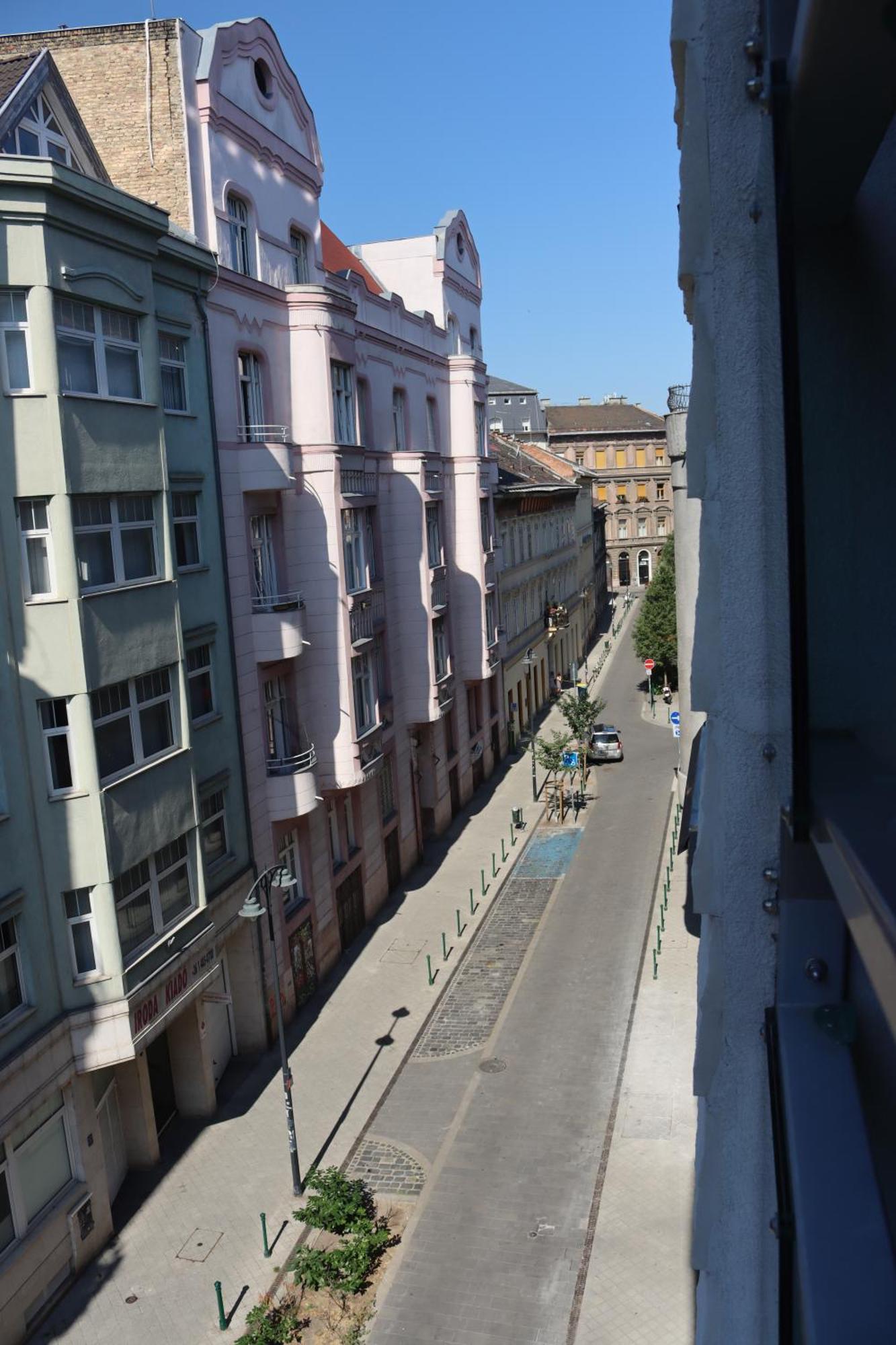 בודפשט Downtown Cube Apartment מראה חיצוני תמונה